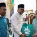 Bupati Kukar Aulia Rahman Safari Subuh di Muara Wis, Serahkan Bantuan untuk Masyarakat