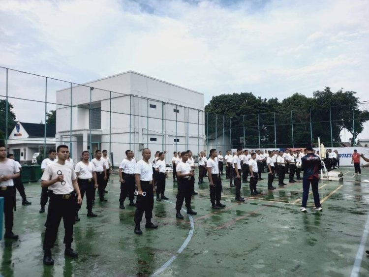 BRI Otista Region 6/Jakarta 1 dan PKSS Adakan Pembinaan Fisik Petugas Keamanan & Pengemudi