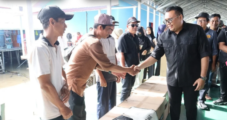 Blusukan ke Anggana, Bupati Kukar Dengar Langsung Suara Nelayan dan Warga