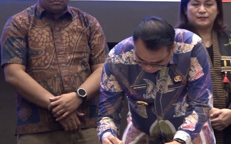 Aulia Rahman Basri: Masalah Perusahaan Adalah Masalah Pemkab, Kita Satu Keluarga Besar Kutai Kartanegara