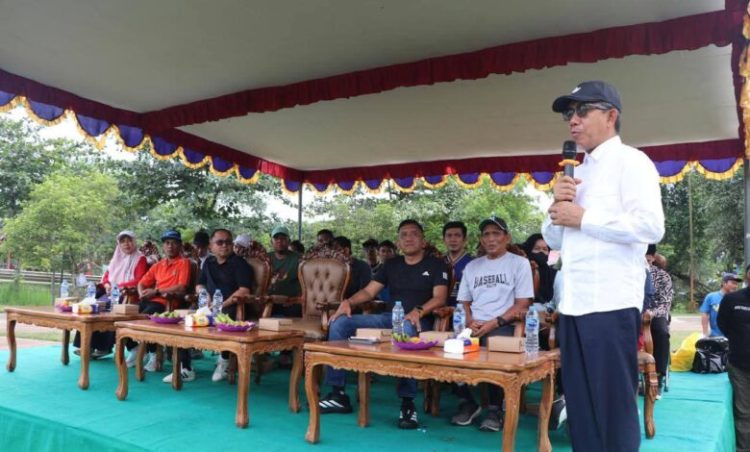 Slowpitch Tournament Tingkat Pelajar Digelar, Kutim Targetkan Lahirnya Atlet Berprestasi