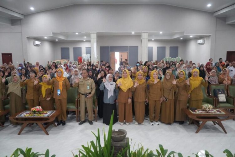Tekankan Pengelolaan Sampah Dari Sumber, DLH Kutim Gelar Sosialisasi Intruksi Bupati