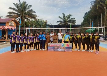 Turnamen Voli Mandu Dalam III Resmi Dibuka, Perkuat Sportivitas dan Kebersamaan Warga Pesisir Kutim