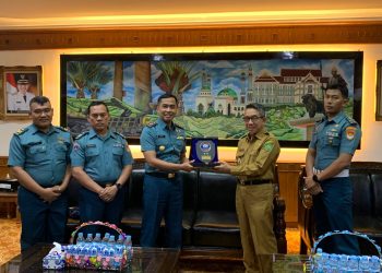 Pemkab Kutim dan Danlanal Sangatta Pererat Sinergi Pengelolaan Wilayah Pesisir dan Laut