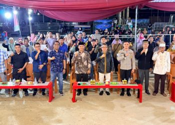 Pemkab Kutim Salurkan Sertifikat Bedah Rumah kepada 36 Warga Desa Teluk Pandan