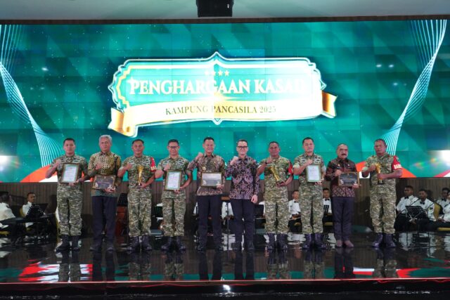 Desa Bumi Jaya Kutai Timur Raih Juara Umum II KASAD Award Kampung Pancasila 2025