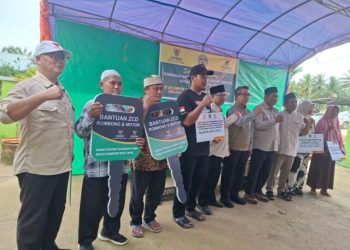 Baznas Kutim–Kaltim Perkuat Kemandirian Warga Kaliorang Lewat Bantuan Ternak dan UMKM