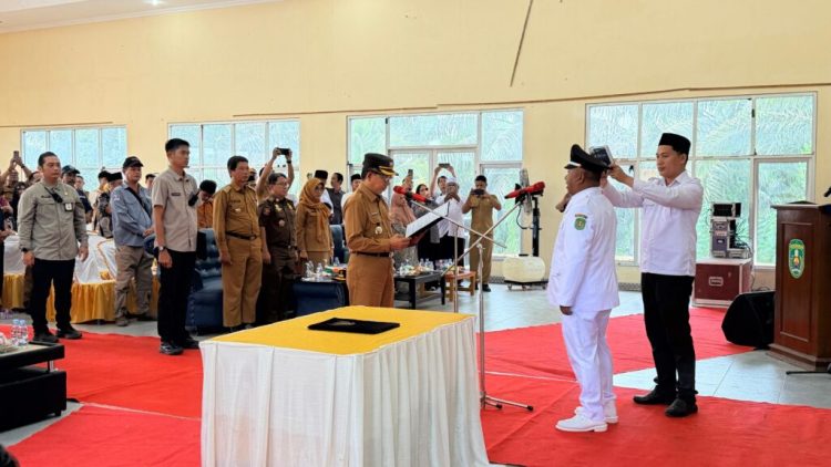 Dari Pelantikan Kades hingga Peresmian Infrastruktur, Pemkab Kutim Percepat Pembangunan Muara Wahau