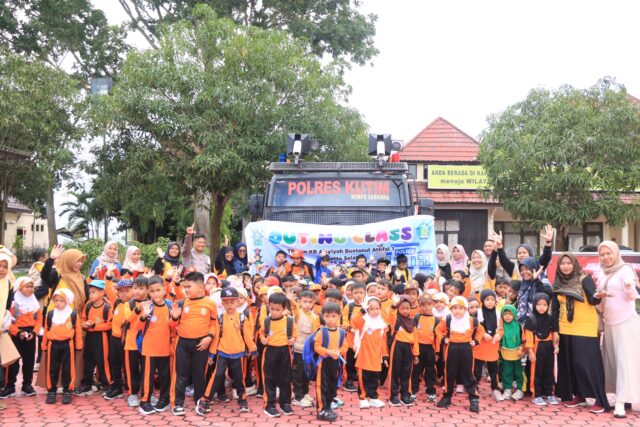 Polres Kutim Perkenalkan Dunia Kepolisian kepada Anak Usia Dini Melalui Program Edukatif