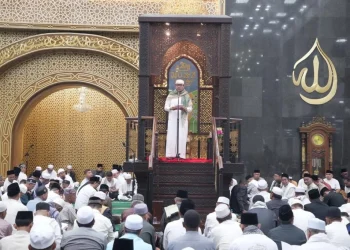 Dalam Khotbah Idulfitri, Wali Kota Samarinda Dr. H. Andi Harun Dorong Masyarakat Jadi Pribadi ‘Rabbaniyun’