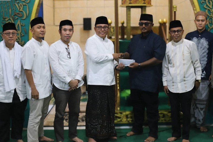 Wawali Samarinda Perkuat Silaturahmi dan Kepedulian Masyarakat Lewat Safari Ramadan di Masjid Al-Amin