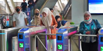 Hari Pertama WFH ASN, Pengguna LRT Jabodebek Turun 10 Persen, Layanan Optimal