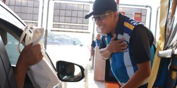 Rayakan Hari Konsumen, JTT Berikan Kejutan Manis Pengguna Jalan Tol Trans Jawa