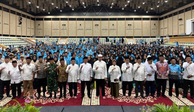 Wali Kota Andi Harun Lepas Jamaah Haji Samarinda, Soroti Pentingnya Kualitas Ibadah
