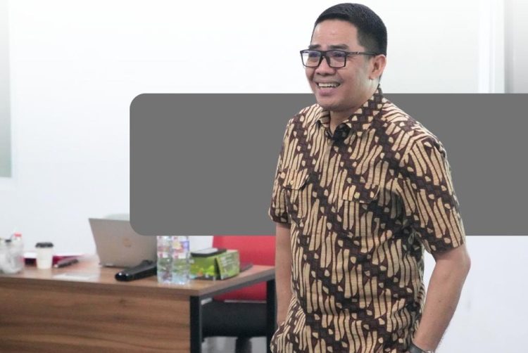 Jadi Dosen Tamu di UMKT, Andi Harun Bahas Hukum, Kekuasaan, dan Tata Kelola Pemerintahan