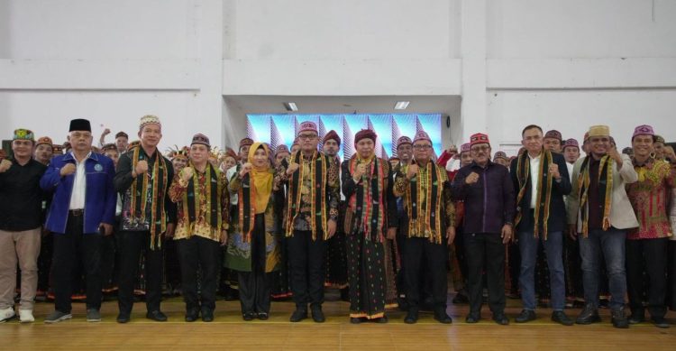 Pengukuhan IKAMBA Kaltim, Wawali Samarinda Tekankan Persatuan dan Semangat Kebersamaan