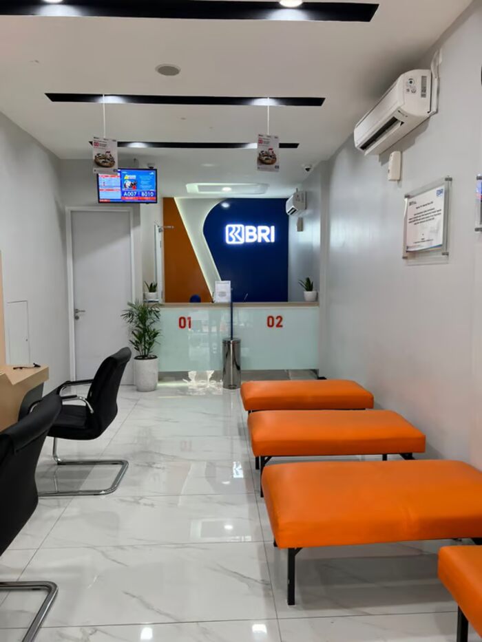 BRI KK ITC Cempaka Mas Hadir Layani Pengunjung Mall dan Nasabah Umum Melalui Weekend Banking