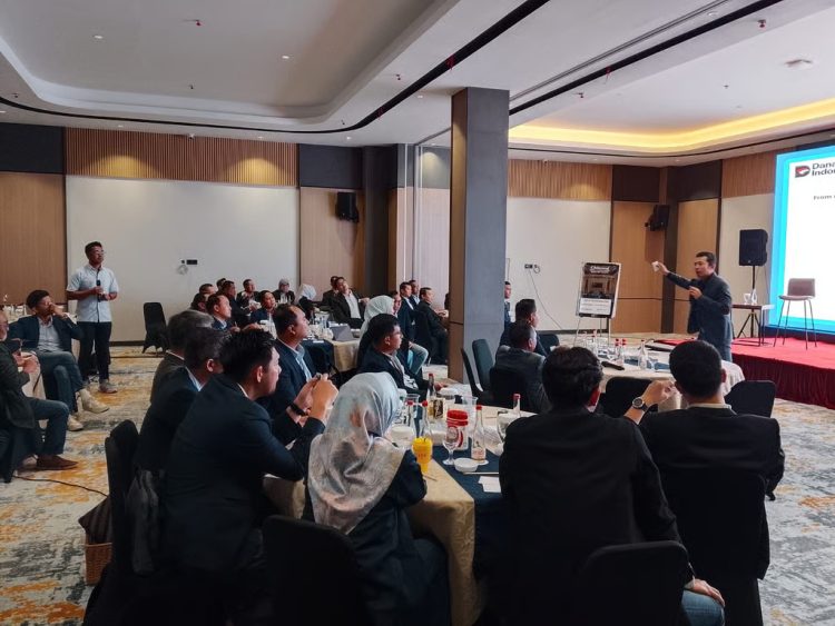 BRI KCP Pasar Tanah Abang Hadir Layani Pengunjung dan Pedagang Melalui Layanan Weekend Banking