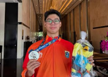 9 Medali, 3 Negara: Binusian Peraih Prestasi Emas, Jason Donovan Yusuf Harumkan Indonesia di Panggung Internasional