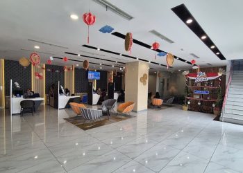 Semarak Kemerdekaan, Pekerja BRI Region 6 Tampil dalam Balutan Baju Adat dan Wastra Nusantara