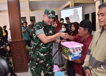 Dari Edukasi Kesehatan – Bantuan Sembako, TMMD ke-129 Kodim 0726/Sukoharjo Hadir untuk Warga