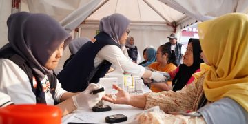 Semarak Merah Putih BRI Region 6 Hadirkan Pemeriksaan Kesehatan Gratis bagi Masyarakat Pasar Malaka Rorotan