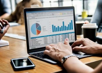 Sinkronisasi Data Perusahaan Antar Divisi dengan ERP Bisa Meningkatkan Efisiensi Bisnis