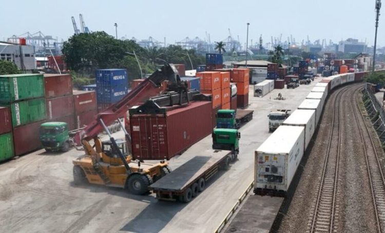 KAI Logistik Kelola 1,9 Juta Ton Barang pada Juli 2026, Angkutan Peti Kemas Tumbuh Tertinggi