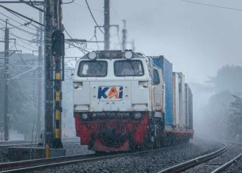 KAI Logistik Perkuat Angkutan KA Kontainer sebagai Solusi Logistik Berkelanjutan