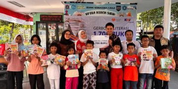 Tingkatkan Minat Baca, KAI Logistik Salurkan 1.700 Buku melalui Program “Gerbong Literasi”
