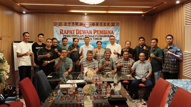 Vakum Dua Tahun, Perkumpulan Rumah Flobamora Kalimantan Timur Gelar Rapat Dewan Pembina dan Sukses Nahkodai Kepengurusan Baru