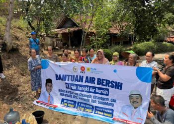 PLN Indonesia Power Hadirkan Air Bersih bagi Masyarakat Desa Ciranggem Kecamatan Jatigede