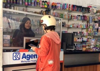 KAI Logistik Rampungkan Pengiriman 8 Unit KRL dari Banyuwangi ke Kalimas